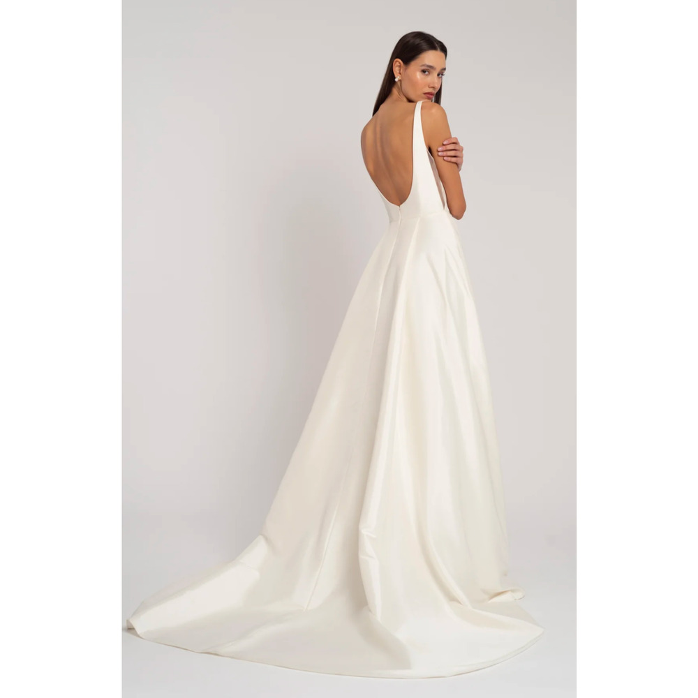 Jenny Yoo Lawrence Size 4 Ivory Satin A-Line Wedding Gown NWT Bridal - Picture 3 of 8